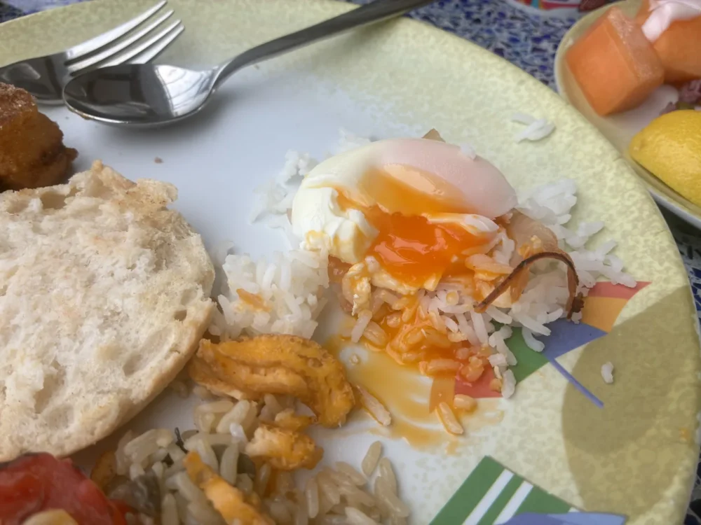 ディズニークルーズの朝食和食風セット｜ディズニー・ワンダー乗船時